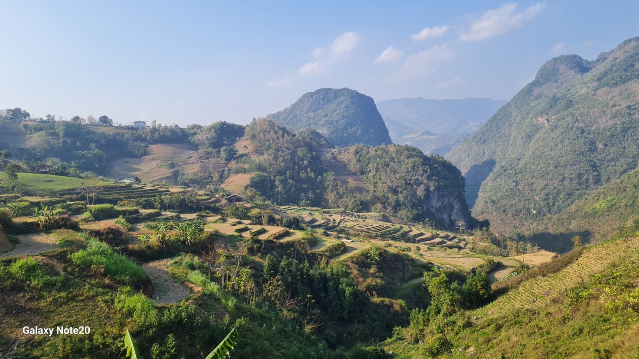 Hiking Ha Giang One Day Tour